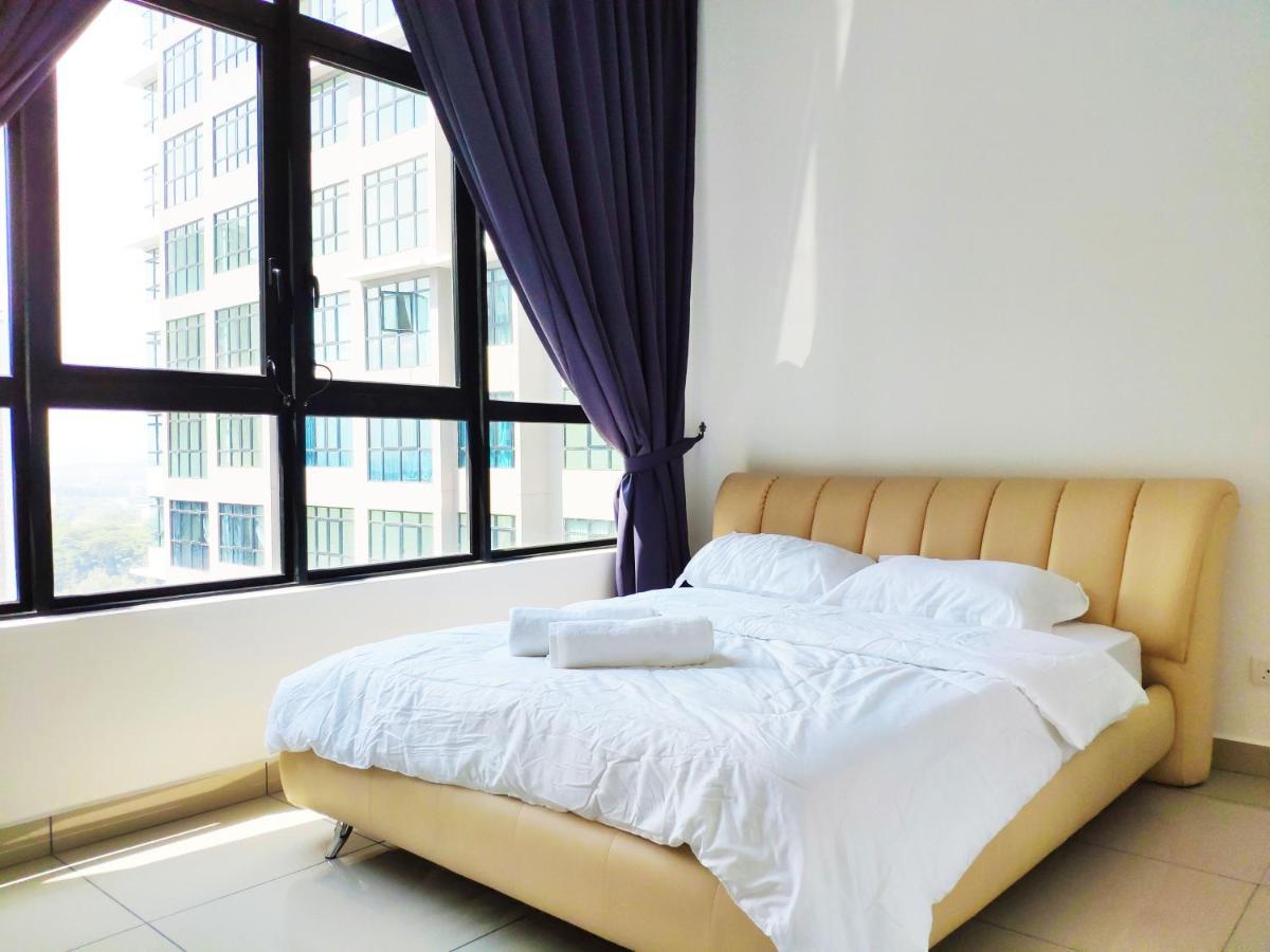 Netflix# Conezion Ioi Resort City By Salaam Suites Putrajaya Exterior photo