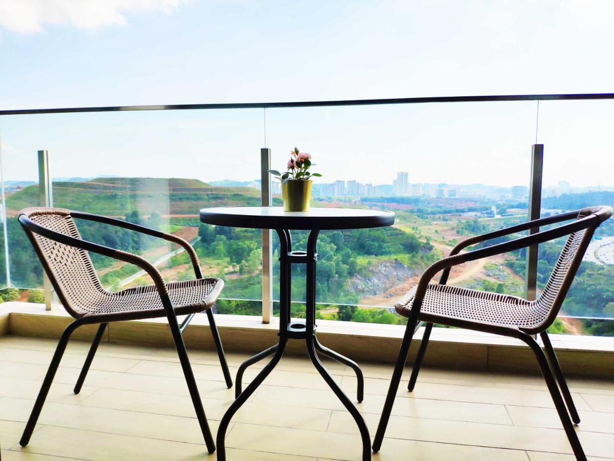Netflix# Conezion Ioi Resort City By Salaam Suites Putrajaya Exterior photo