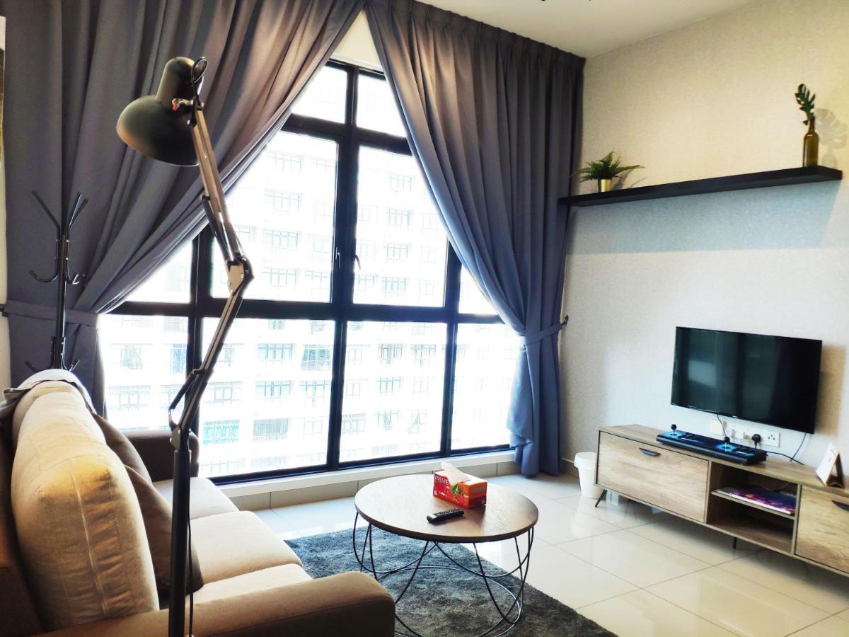 Netflix# Conezion Ioi Resort City By Salaam Suites Putrajaya Exterior photo