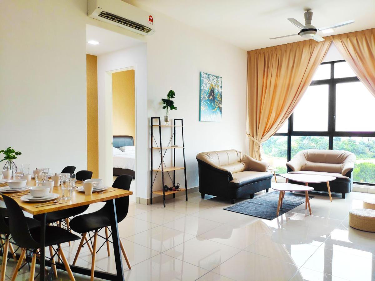 Netflix# Conezion Ioi Resort City By Salaam Suites Putrajaya Exterior photo